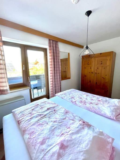 Hotel Haus Brandeck à Uttendorf Extérieur photo