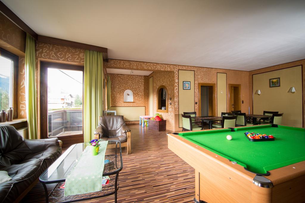 Hotel Haus Brandeck à Uttendorf Extérieur photo