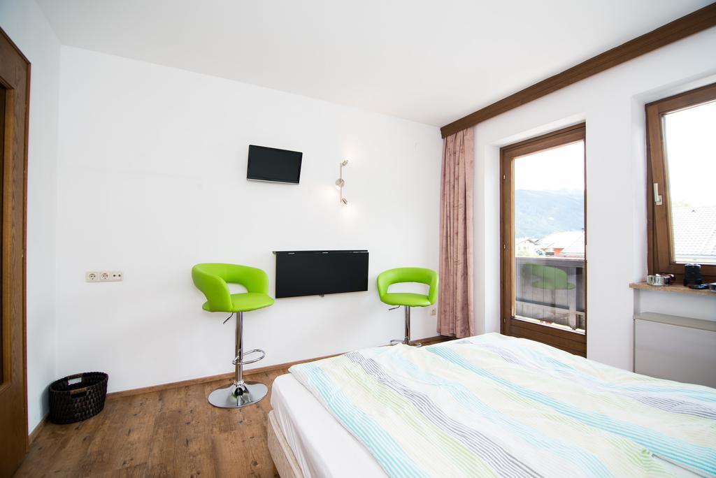 Hotel Haus Brandeck à Uttendorf Extérieur photo