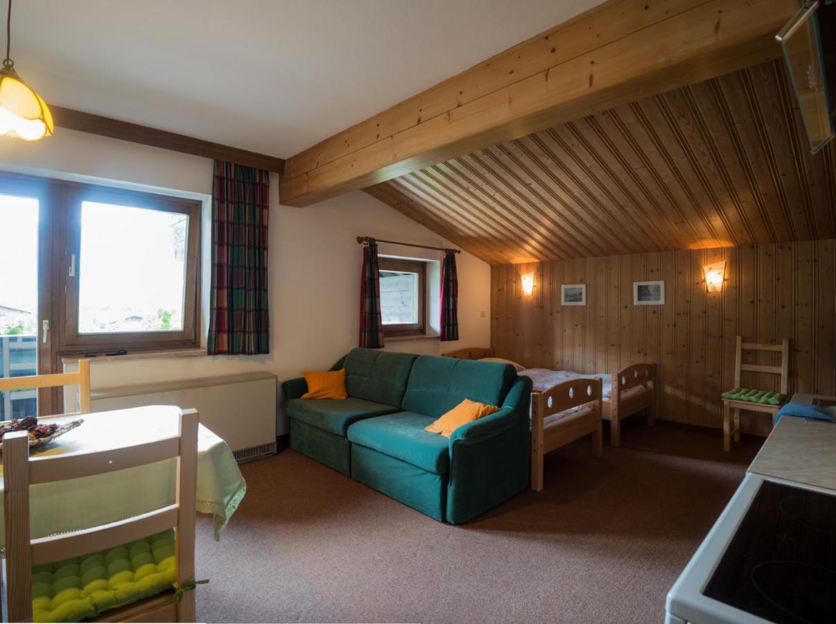 Hotel Haus Brandeck à Uttendorf Extérieur photo